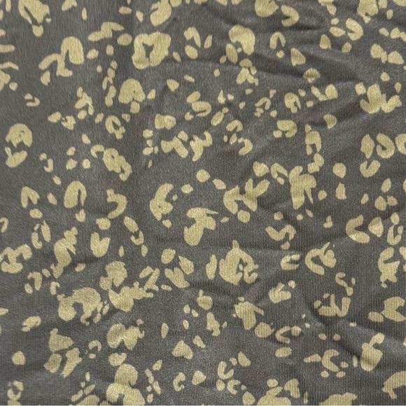 Women's Zella Green Leopard Print Sports Bra - Picture 3 of 8